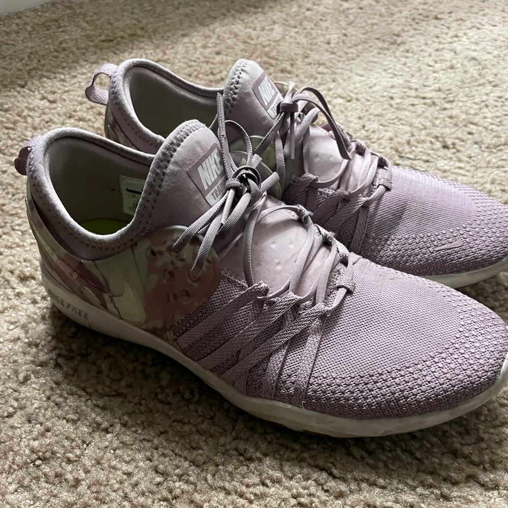 Lavender Nike Free Runs